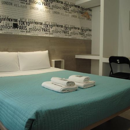 מדריד Fuencarral Rooms חדר תמונה