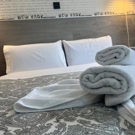 מדריד Fuencarral Rooms מראה חיצוני תמונה